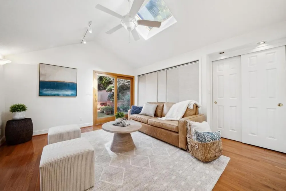 21386 Sunnyside Road Los Gatos, CA 95033