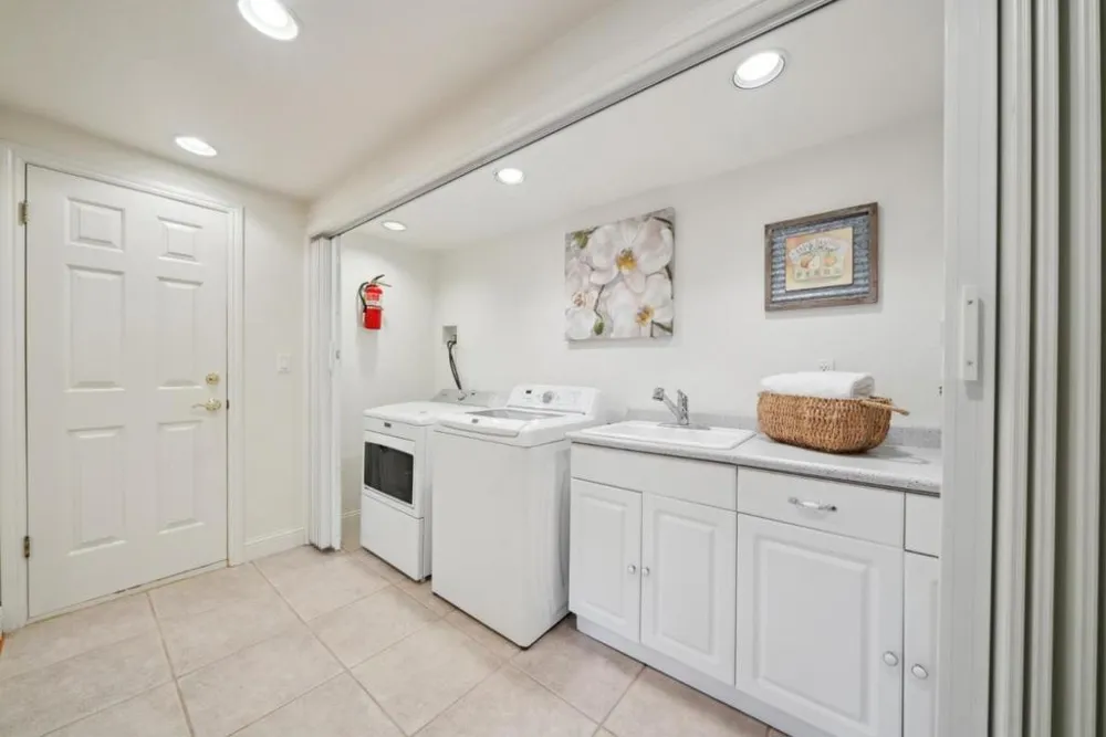 21386 Sunnyside Road Los Gatos, CA 95033