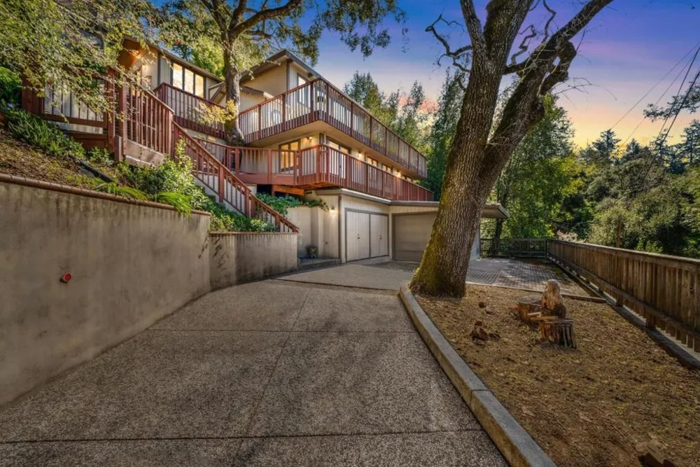 21386 Sunnyside Road Los Gatos, CA 95033