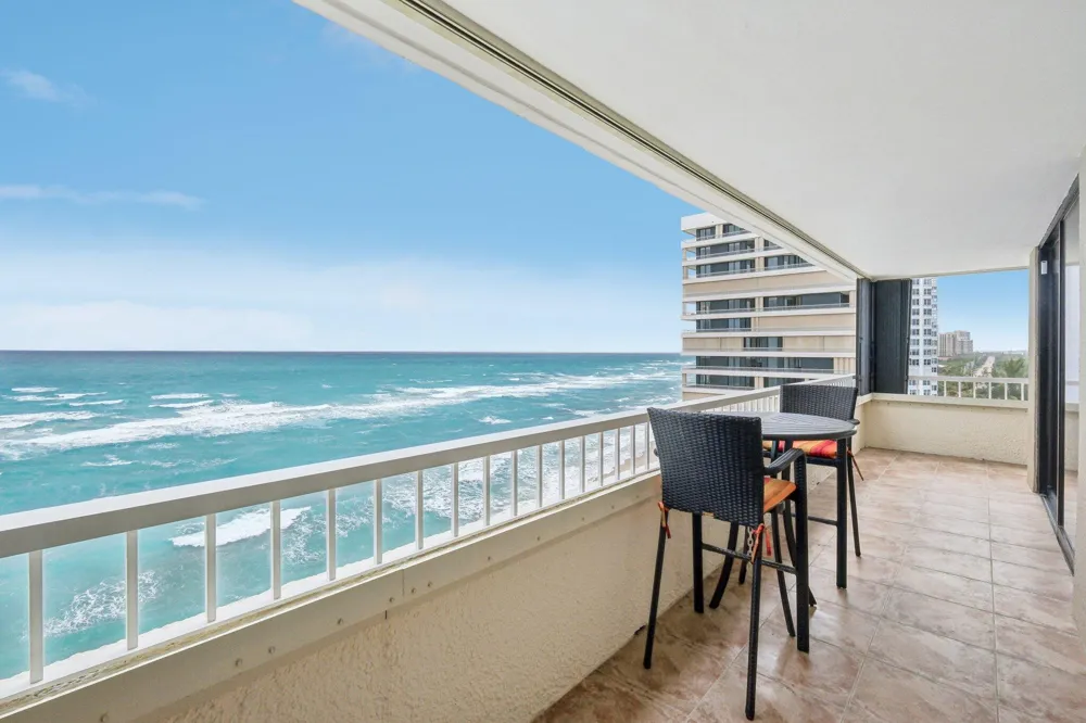 5280 Ocean Drive #7a