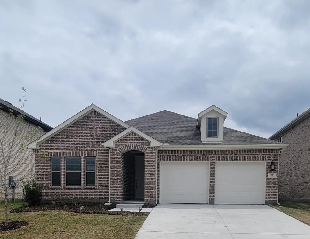 1633 Pine valley Drive