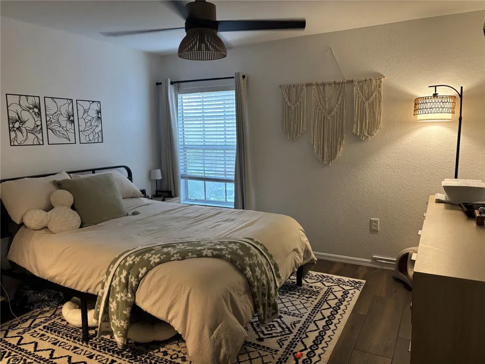 8809 MANOR LOOP #202 Lakewood Ranch, FL 34202