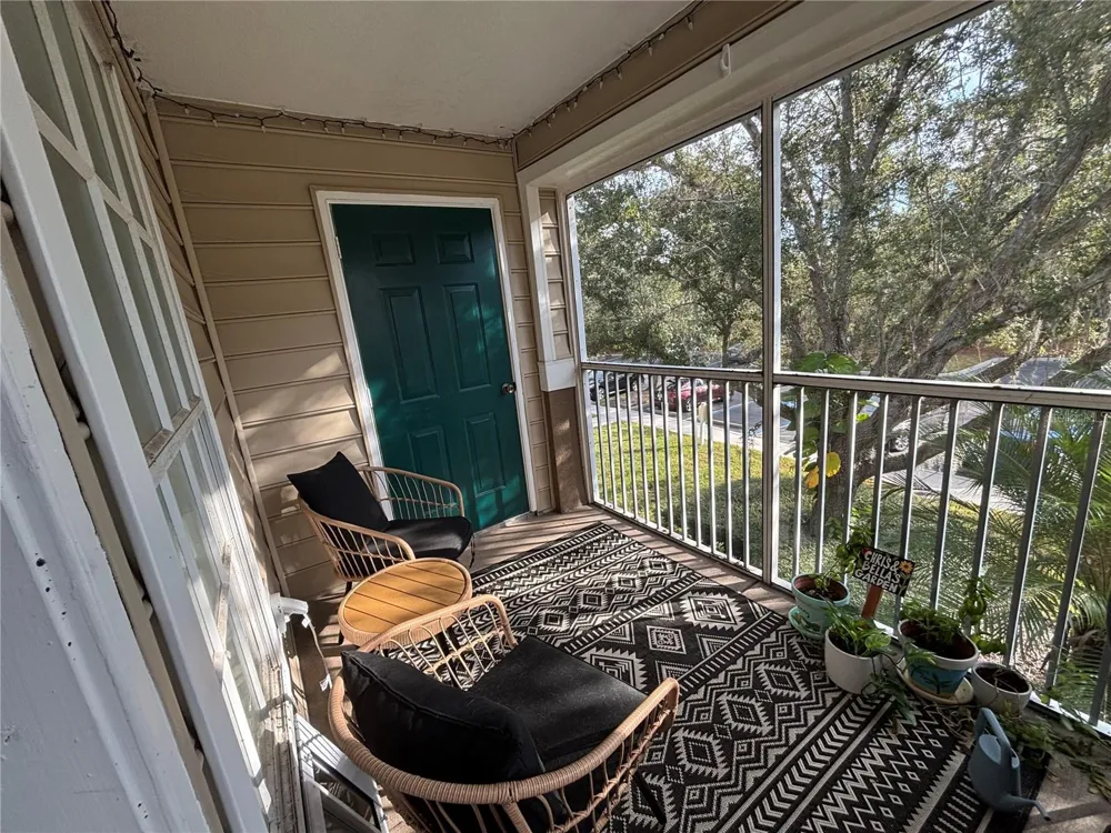 8809 MANOR LOOP #202 Lakewood Ranch, FL 34202
