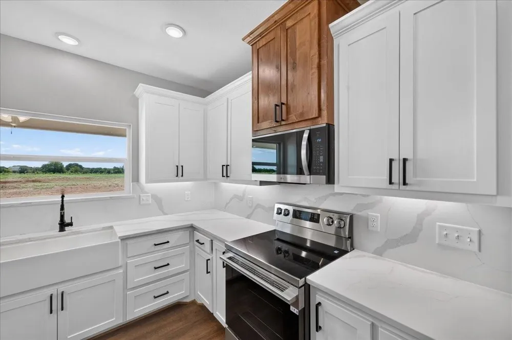 10 Vz Cr 3717 Edgewood, TX 75117