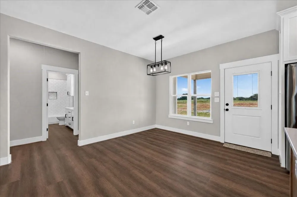 10 Vz Cr 3717 Edgewood, TX 75117