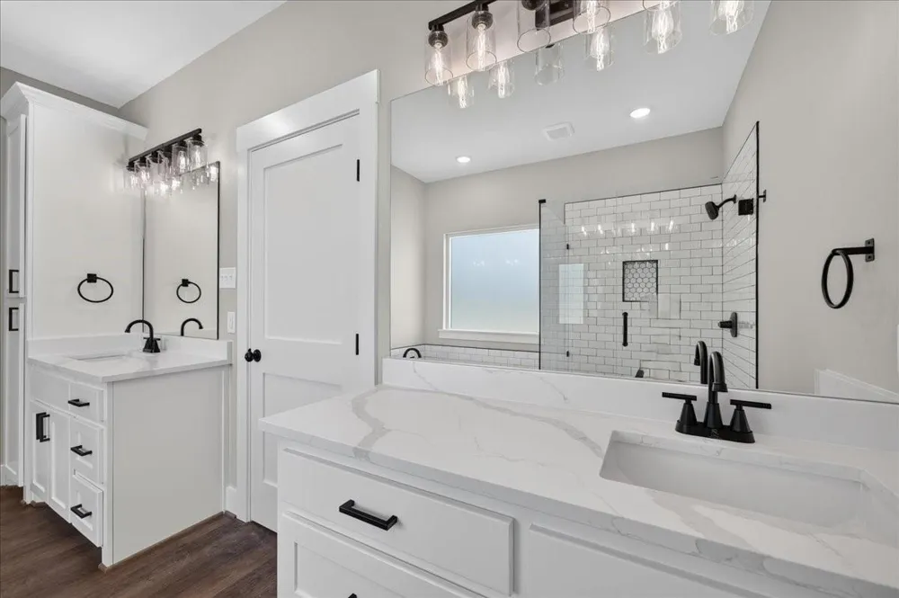 10 Vz Cr 3717 Edgewood, TX 75117