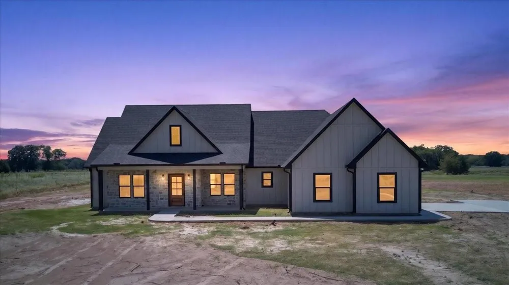 10 Vz Cr 3717 Edgewood, TX 75117