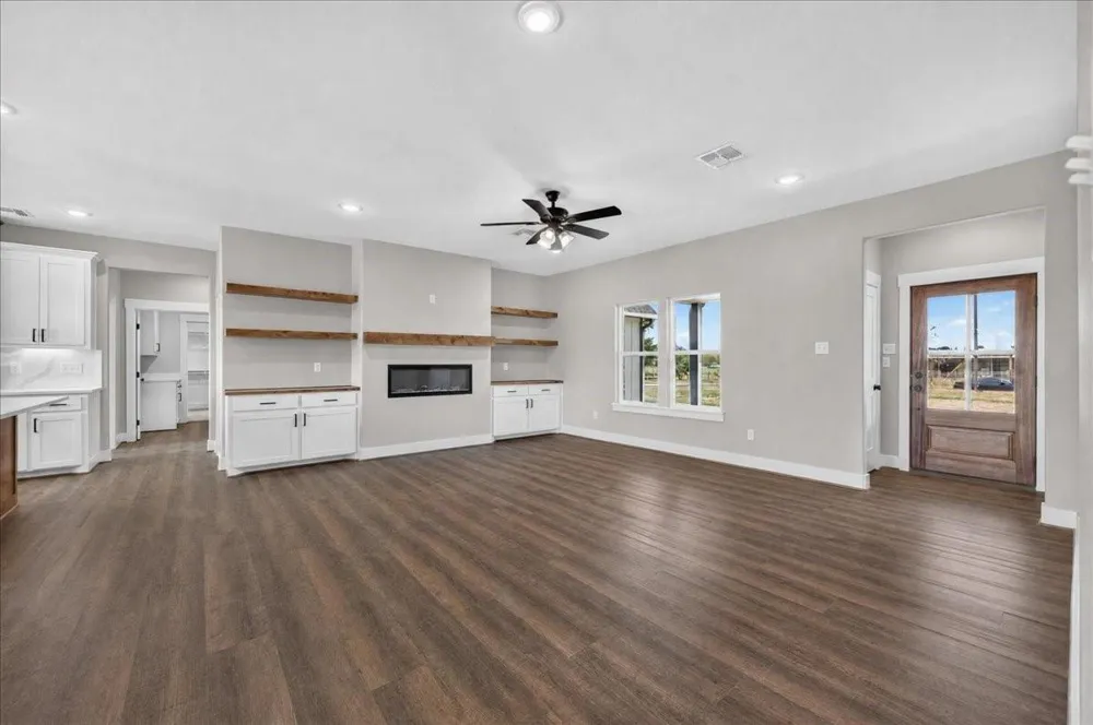 10 Vz Cr 3717 Edgewood, TX 75117