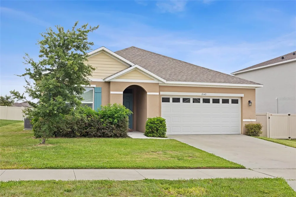 2143 KALIN WAY Tavares, FL 32778