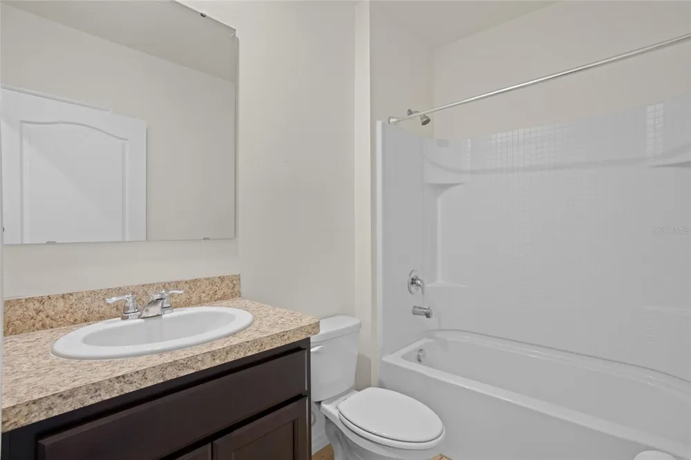 2143 KALIN WAY Tavares, FL 32778