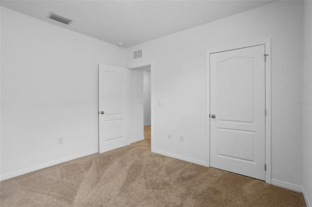 2143 KALIN WAY Tavares, FL 32778
