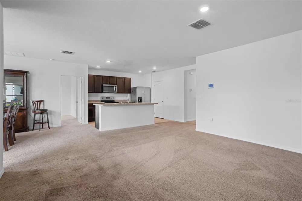 2143 KALIN WAY Tavares, FL 32778