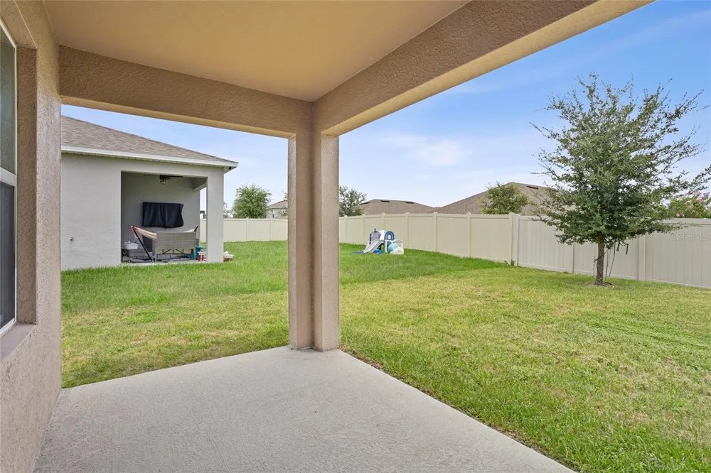 2143 KALIN WAY Tavares, FL 32778