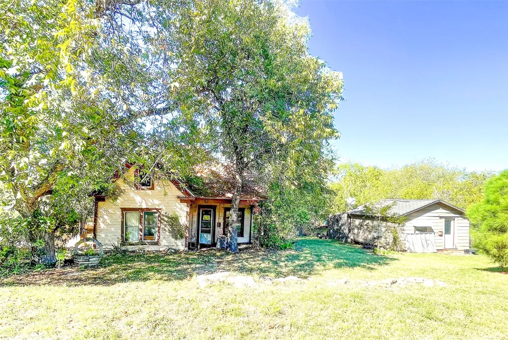 306 W 3rd Street Cisco, TX 76437