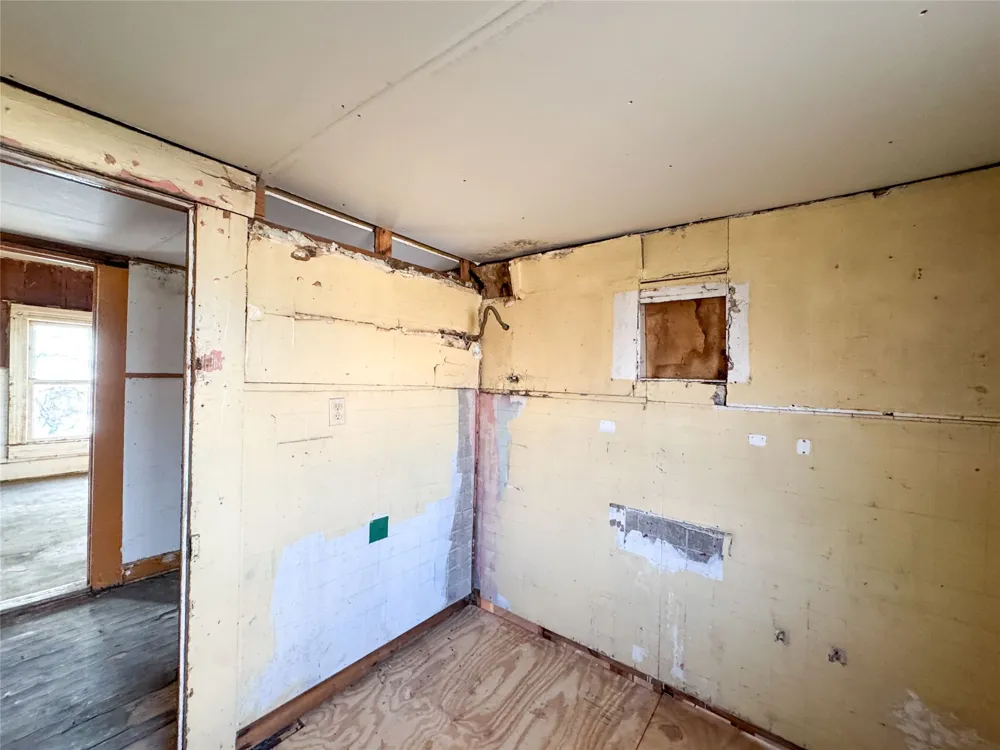 306 W 3rd Street Cisco, TX 76437