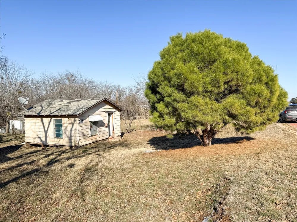306 W 3rd Street Cisco, TX 76437
