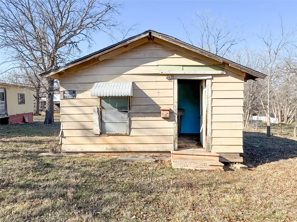 306 W 3rd Street Cisco, TX 76437