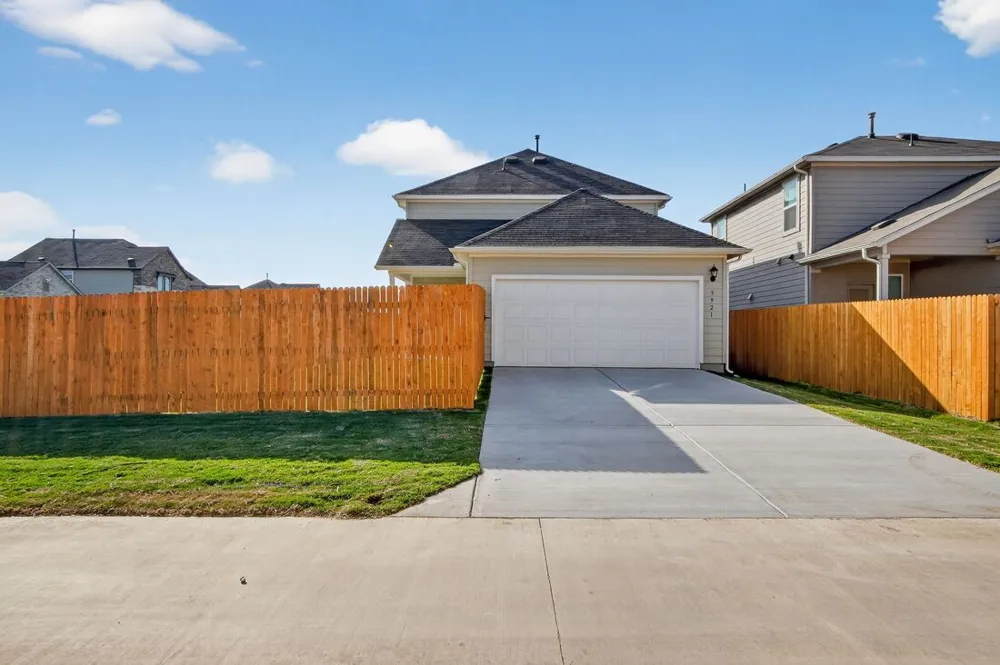 5921 Jennifer Pasture Path Del Valle, TX 78617