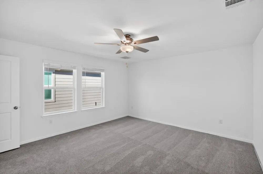 5921 Jennifer Pasture Path Del Valle, TX 78617