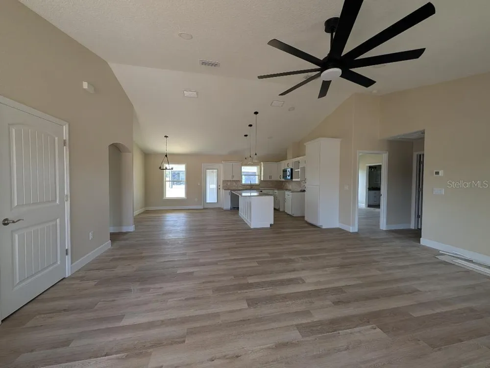 5441 CHESTNUT RIDGE ROAD Dade City, FL 33523