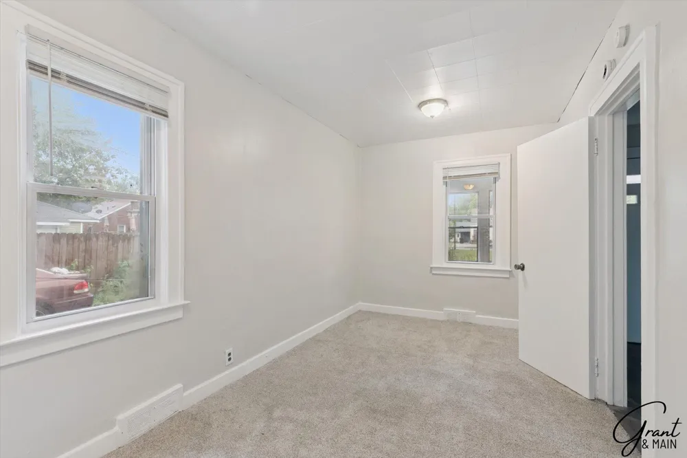 4082 Hereford Street Detroit, MI 48224