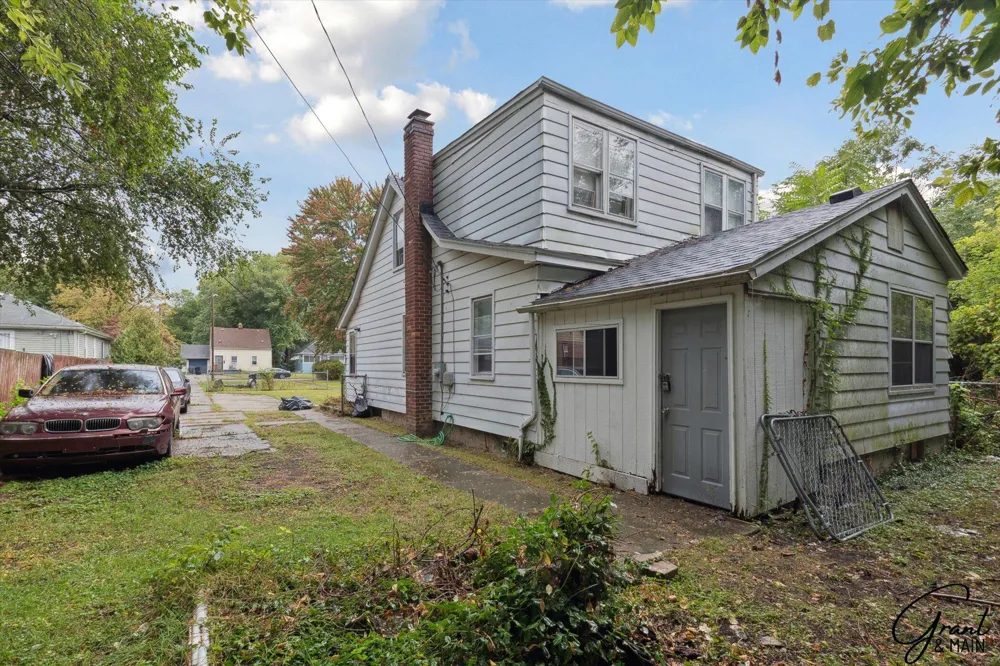 4082 Hereford Street Detroit, MI 48224