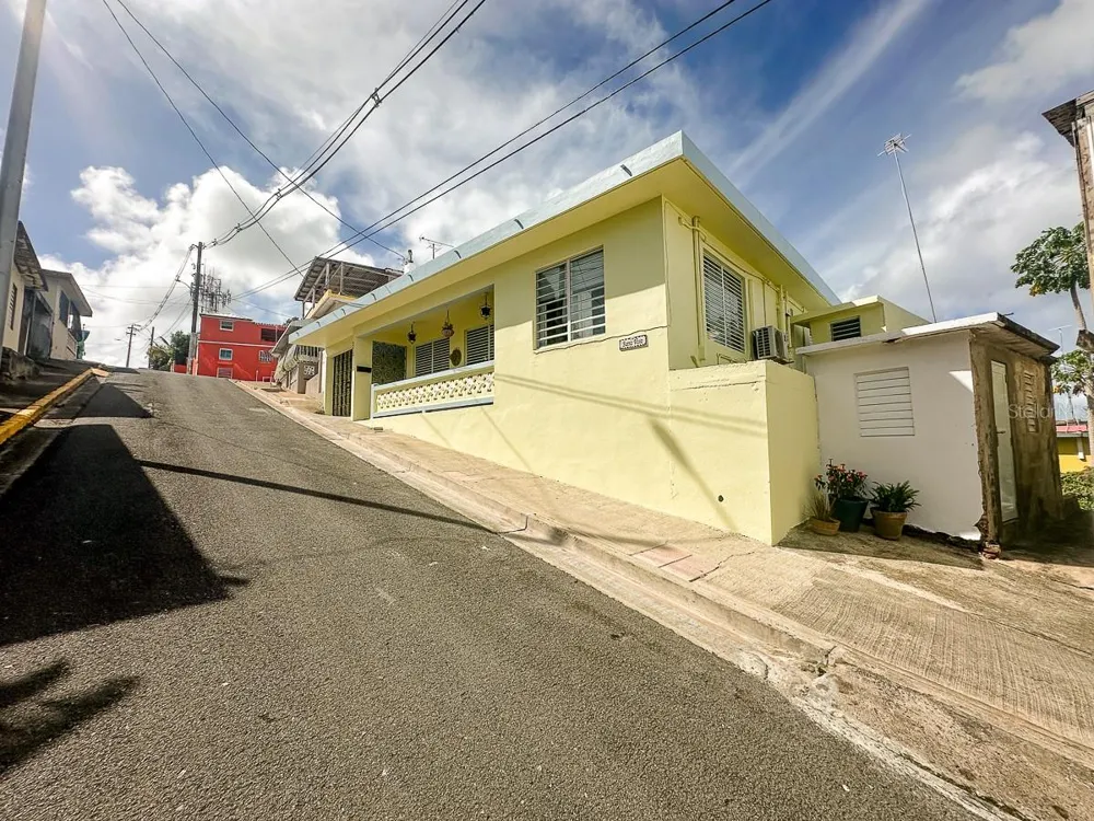 272 BUENA VISTA Vieques, PR 00765