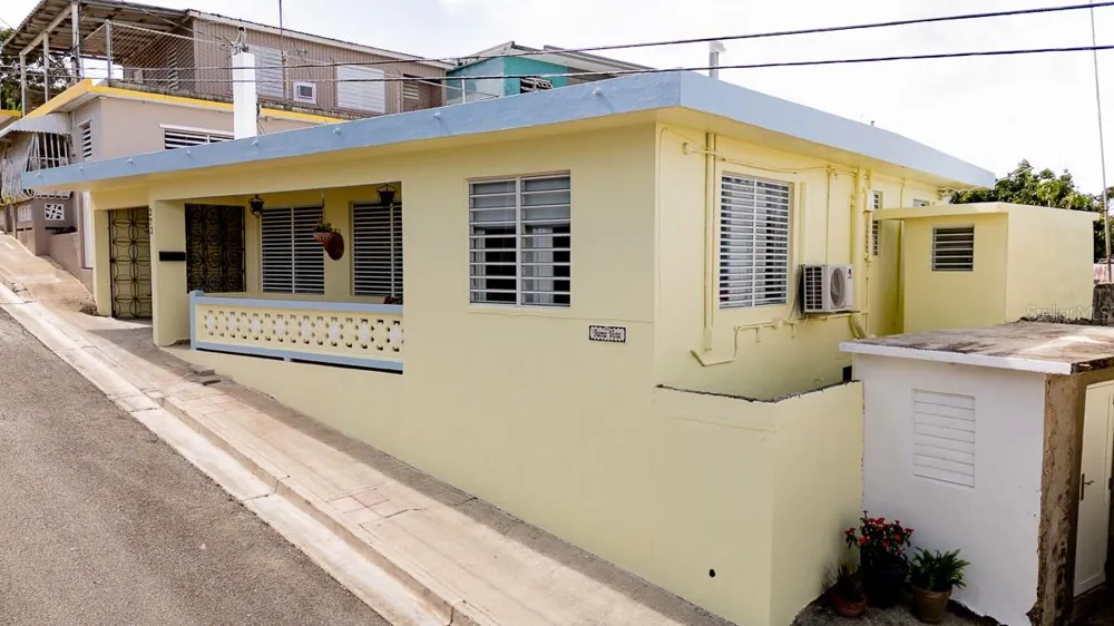272 BUENA VISTA Vieques, PR 00765