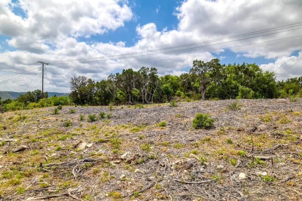 7913 Navajo Pass #A Leander, TX 78641