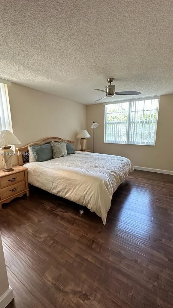 19901 E Country Club Dr #2202 Aventura, FL 33180