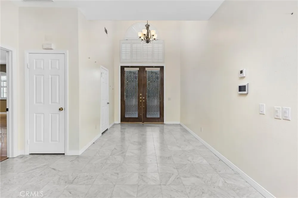 13776 Meadow View Yucaipa, CA 92399