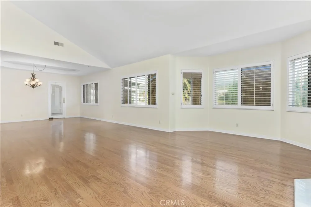 13776 Meadow View Yucaipa, CA 92399