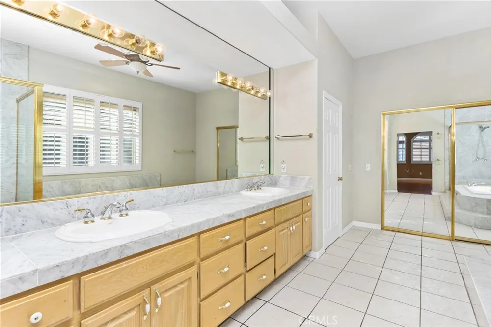 13776 Meadow View Yucaipa, CA 92399