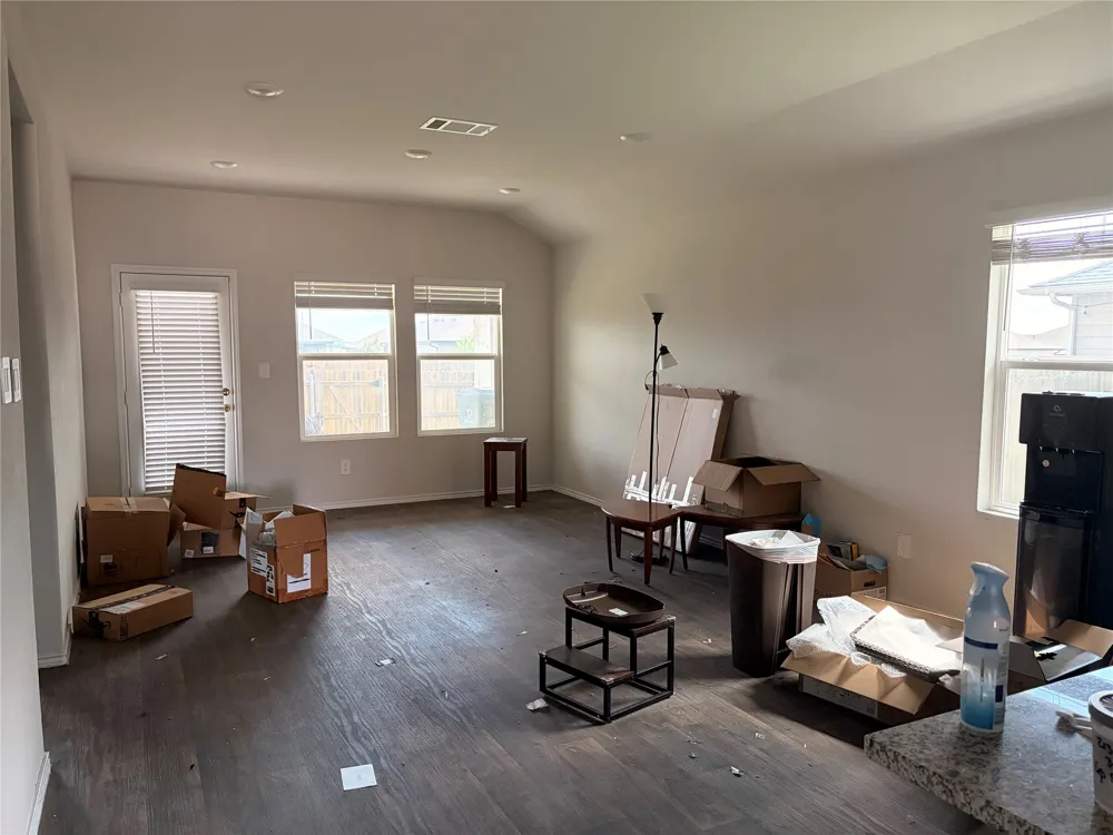 213 Lily Pond Trail San Marcos, TX 78666