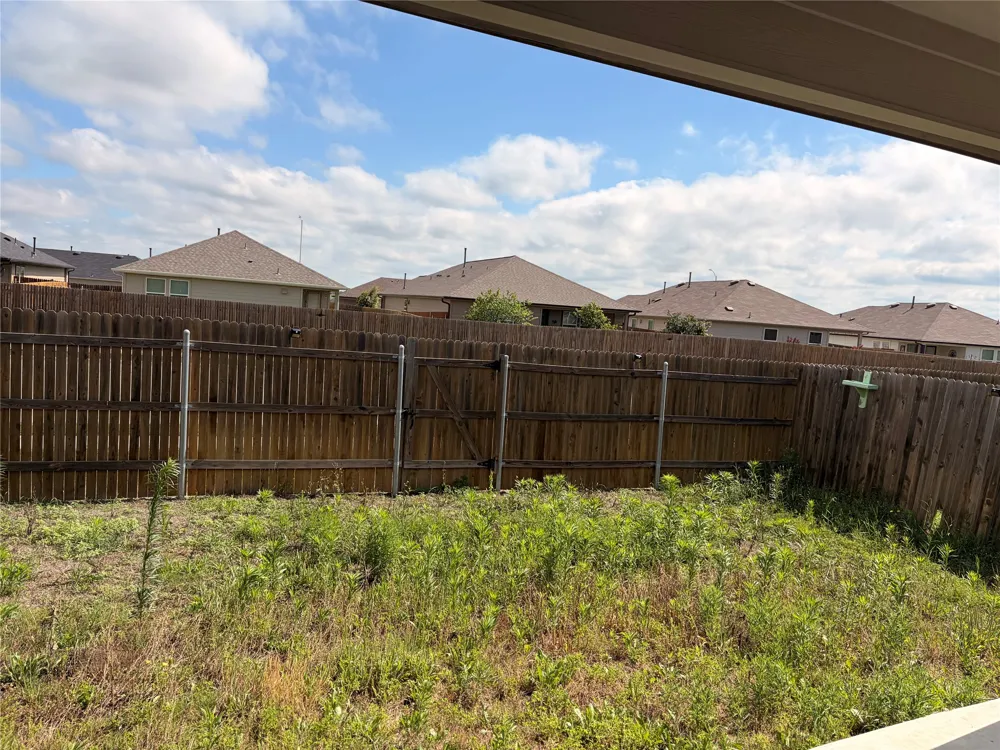 213 Lily Pond Trail San Marcos, TX 78666