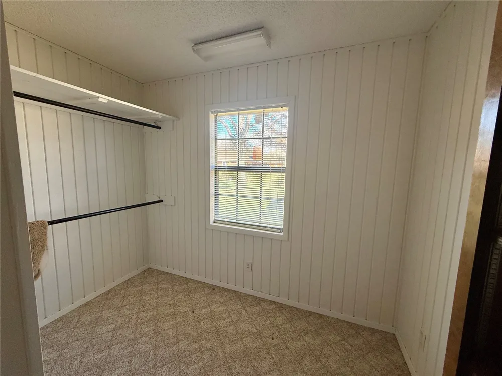 1401 W Hill Lane Coleman, TX 76834