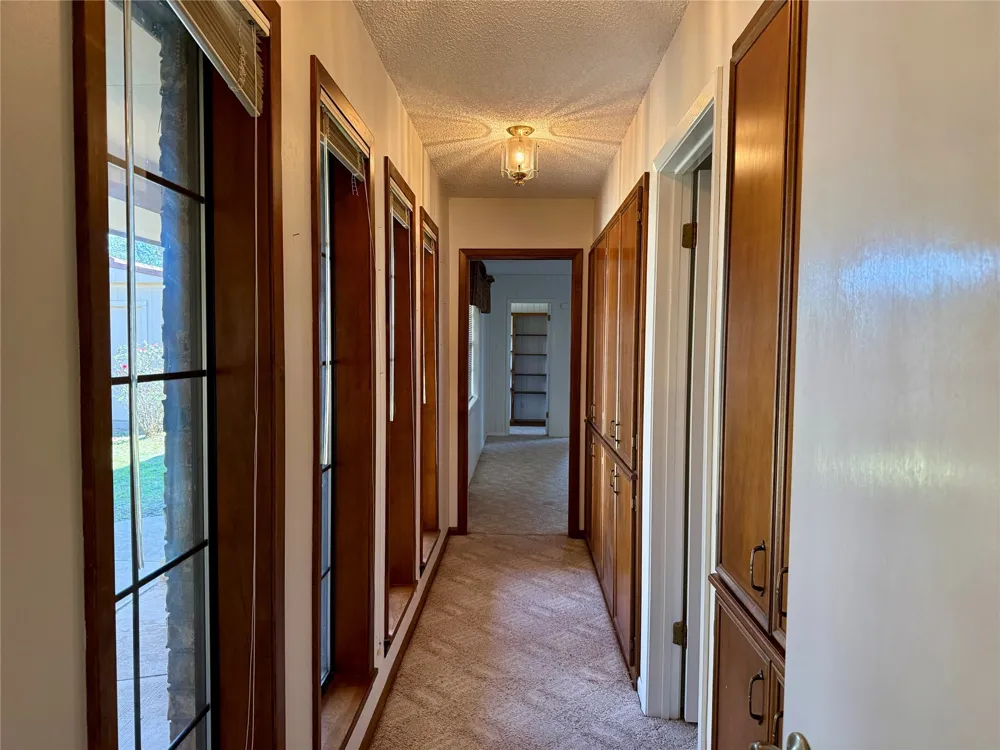 1401 W Hill Lane Coleman, TX 76834