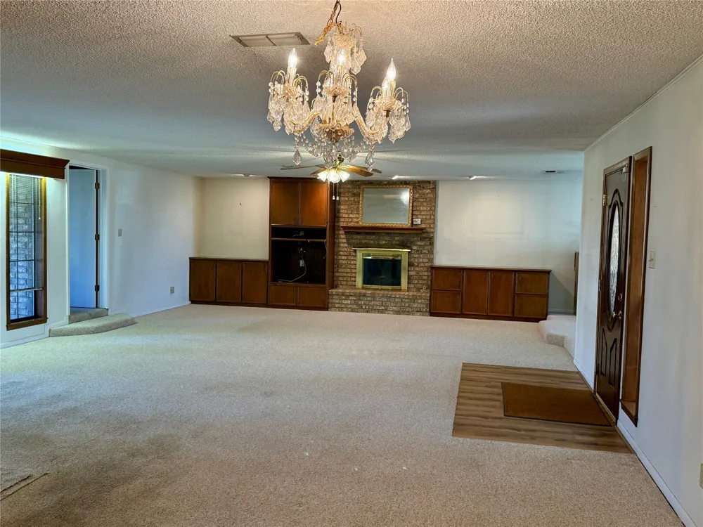 1401 W Hill Lane Coleman, TX 76834