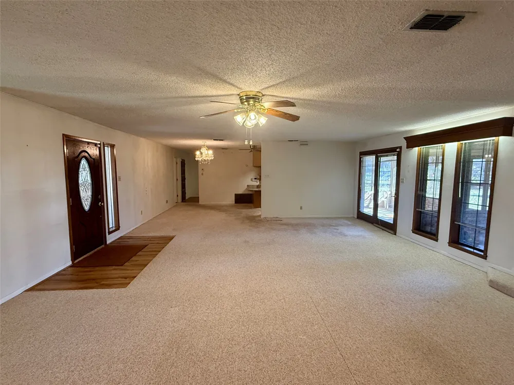 1401 W Hill Lane Coleman, TX 76834