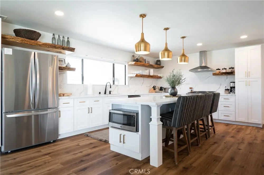 955 Deer Trail Lane Fawnskin, CA 92333