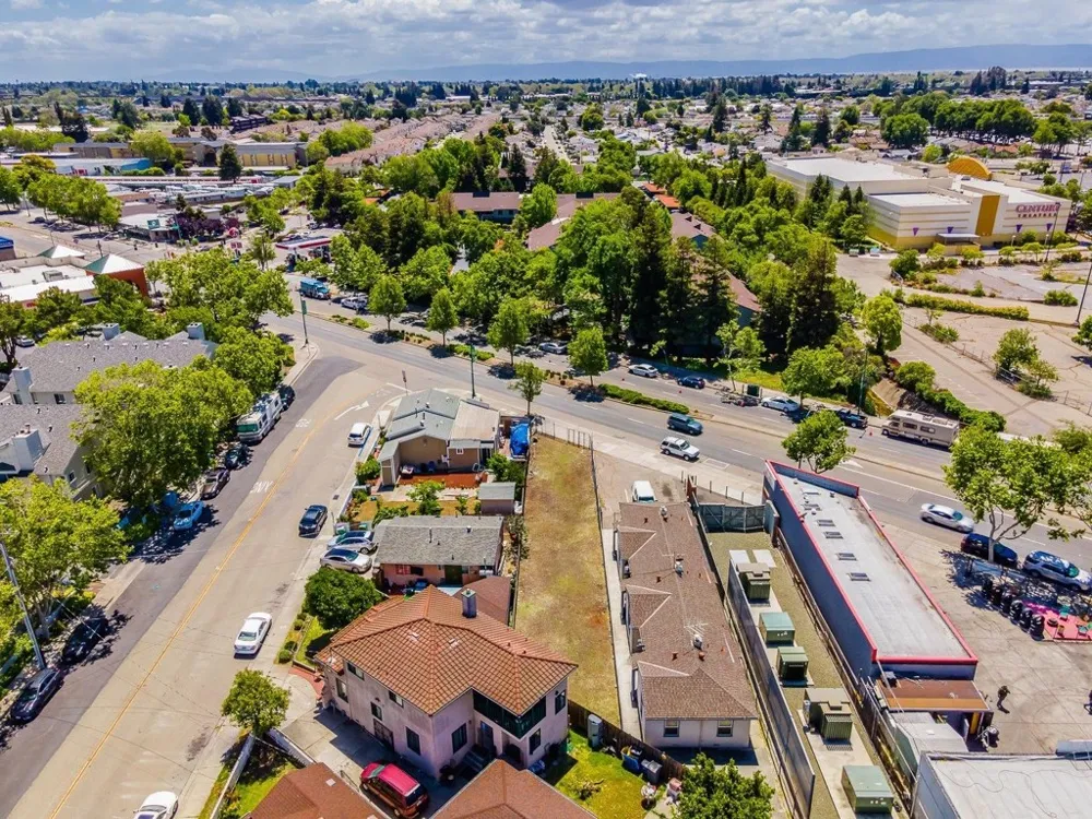 E 14Th St San Lorenzo, CA 94580