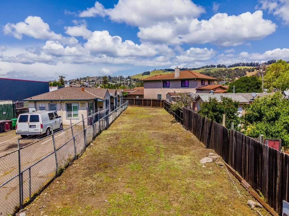 E 14Th St San Lorenzo, CA 94580