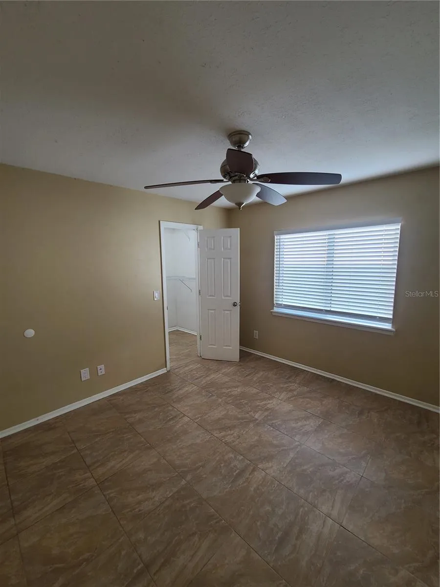 13701 LAZY OAK DRIVE Tampa, FL 33613