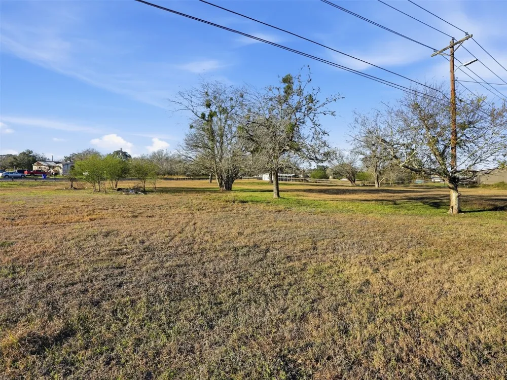 1123 Dunn Street Yoakum, TX 77995