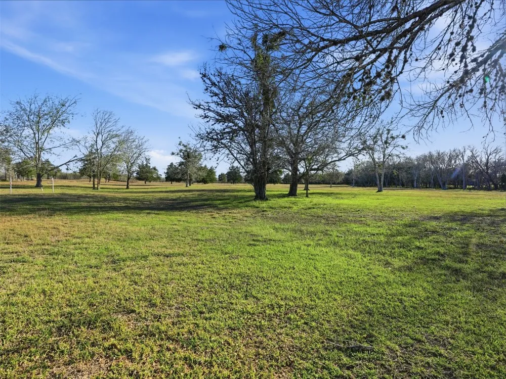 1123 Dunn Street Yoakum, TX 77995