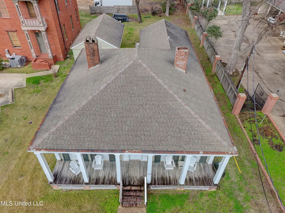 1115 Grove Street Vicksburg, MS 39183