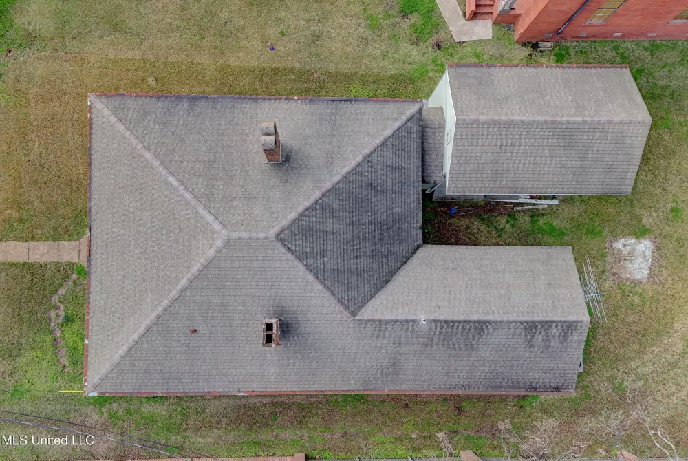 1115 Grove Street Vicksburg, MS 39183