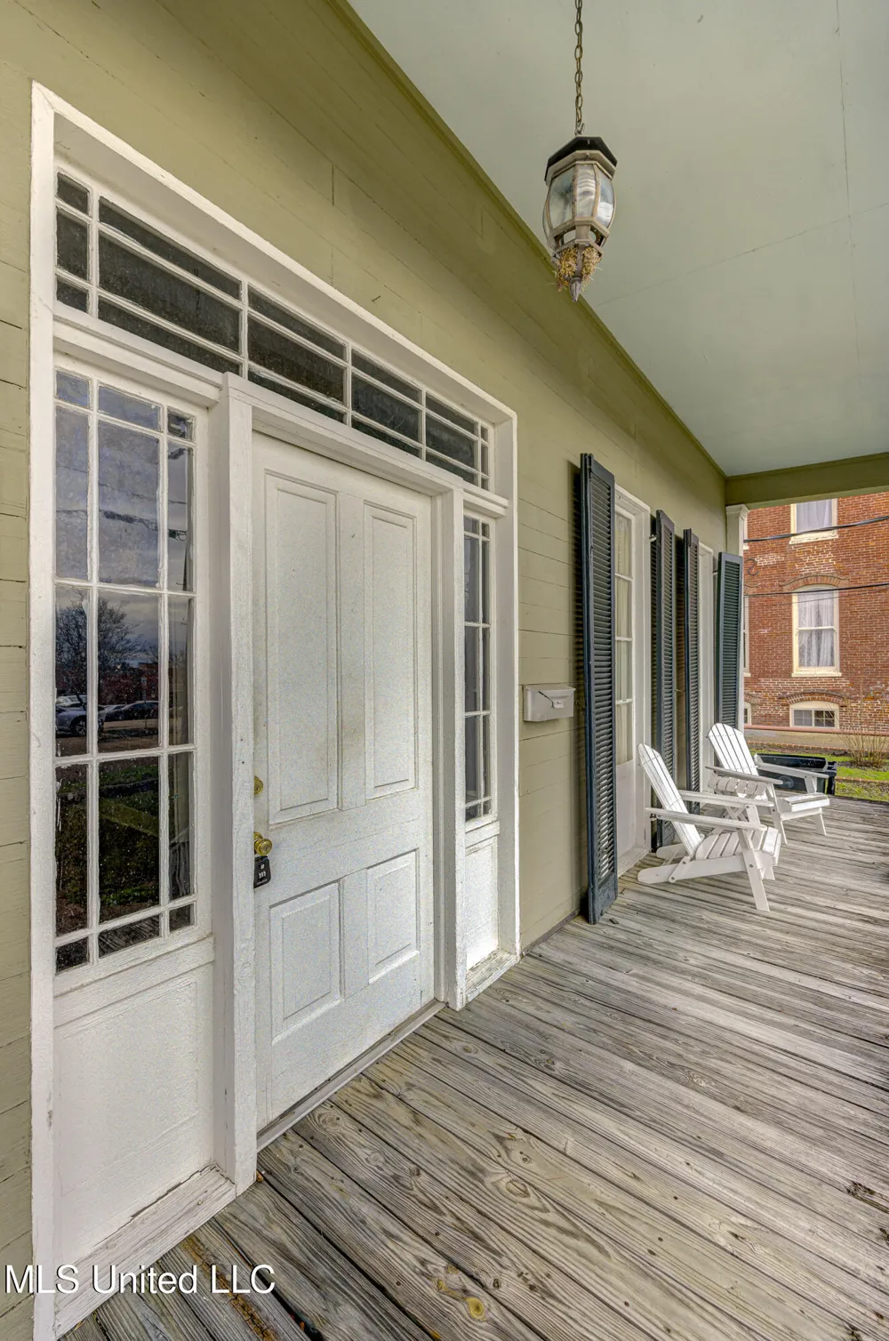 1115 Grove Street Vicksburg, MS 39183