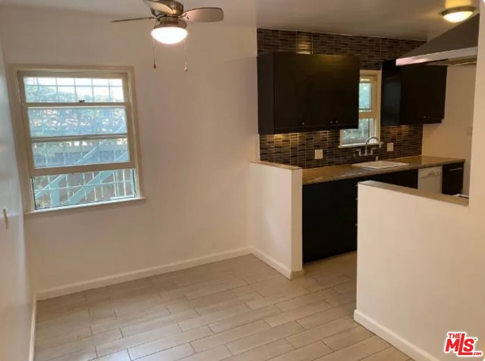 3315 Caroline Avenue