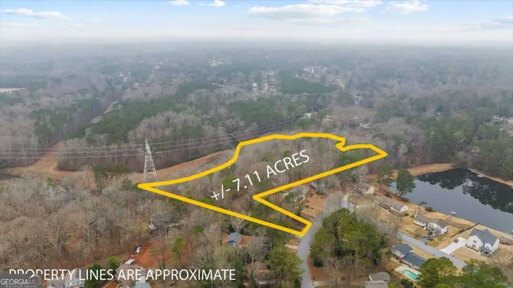 4194 Rocky Ledge WAY Snellville, GA 30039